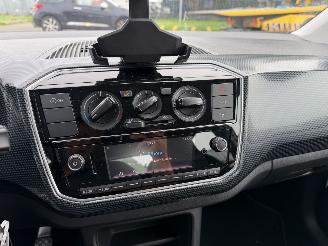 Volkswagen Up! 1.0 48KW Airco 5-Deurs NAP picture 8