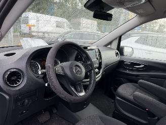 Mercedes Vito eVito 90 kWh 150KW L2 Pro Tourer Clima Navi Led picture 7