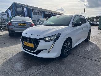Avarii autoturisme Peugeot 208 1.2 Allure Pack 5-Drs Virtual Cockpit 2023/1