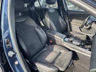 Mercedes A-klasse 220 Autom. 140KW 4Matic Premium Plus Clima Navi Sfeerverlichting picture 7
