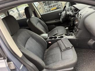 Nissan Qashqai 1.6 84KW Clima Acenta picture 8