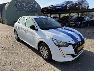 uszkodzony samochody osobowe Peugeot 208 1.2 55KW Clima Led Active 5-Drs NAP 2023/5