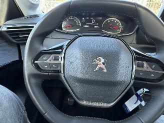 Peugeot 208 1.2 55KW Clima Led Active 5-Drs NAP picture 11