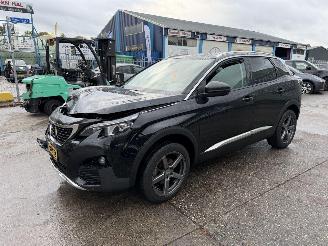 Peugeot 3008 1.2 Autom. 96KW Allure Clima Navi 2017/5
