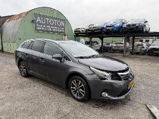 Toyota Avensis 1.8 VVTi 108KW Clima Navi Camera Business Limited 2014/11