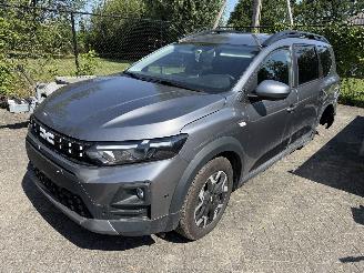 Dacia Jogger HYBRID  7 SEATER picture 10