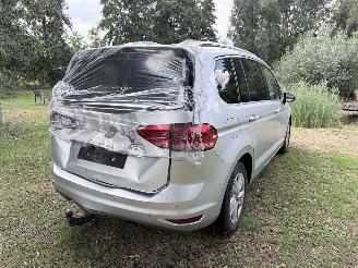 Volkswagen Touran HIGHLINE picture 5