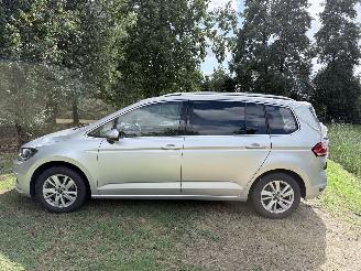 Volkswagen Touran HIGHLINE picture 2