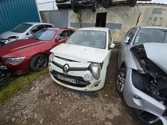 rozbiórka samochody osobowe Renault Twingo Twingo II (CN), Hatchback 3-drs, 2007 / 2014 1.5 dCi 75 FAP 2012/3