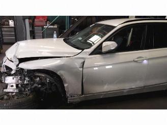 Vrakbiler auto BMW 3-serie 3 serie Touring (F31), Combi, 2012 / 2019 318d 2.0 16V 2016/5