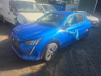 Vrakbiler auto Peugeot 208 208 II (UB/UH/UP), Hatchback 5-drs, 2019 1.2 Vti 12V PureTech 100 2022