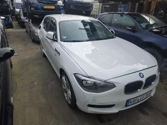 Vrakbiler auto BMW 1-serie 1 serie (F20), Hatchback 5-drs, 2011 / 2019 116i 1.6 16V 2014/6