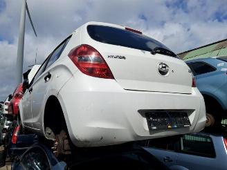 Hyundai I-20 i20, Hatchback, 2008 / 2015 1.2i 16V picture 4