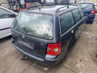 Vrakbiler auto Volkswagen Passat Passat Variant (3B6), Combi, 2000 / 2005 2.0 20V 2003/7