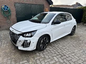 škoda osobní automobily Peugeot 208 Allure 2024/6