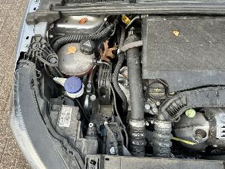 Peugeot 208 1.2 Allure picture 40