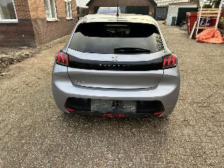 Peugeot 208 1.2 Allure picture 30