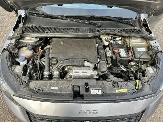 Peugeot 208 1.2 Allure picture 37