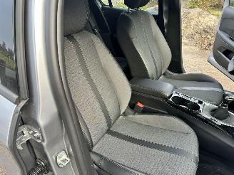 Peugeot 208 1.2 Allure picture 43