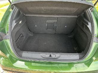Peugeot 308 GT picture 14
