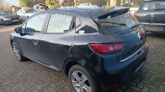 Renault Clio Clio IV (5R) Hatchback 5-drs 0.9 Energy TCE 90 12V (H4B-400(H4B-A4)) [=
66kW]  (11-2012/08-2021) picture 3