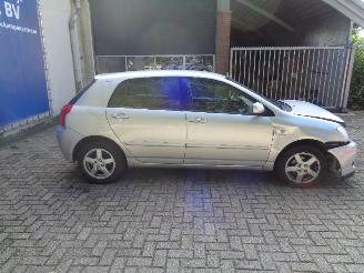 Toyota Corolla Corolla (E12) Hatchback 1.6 16V VVT-i (3ZZFE) [81kW]  (01-2002/12-2006=
) picture 2
