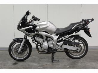 Vrakbiler auto Yamaha 1-serie FZ6 Fazer 2004/3