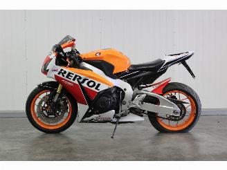 Honda CBR 1000 R ABS picture 1
