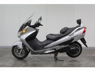 Suzuki AN 400 Burgman picture 1