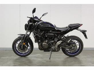 krockskadad bil motor Yamaha MT-07 ABS 2017/5