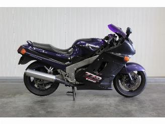 Kawasaki  ZZ-R 1100 picture 5