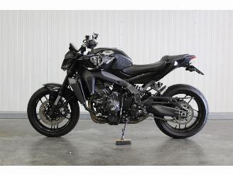 Coche accidentado Yamaha  MT 09 2.750 km 2025