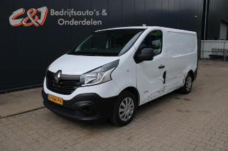 Vrakbiler auto Renault Trafic Trafic (1FL/2FL/3FL/4FL), Van, 2014 1.6 dCi 115 2015/6