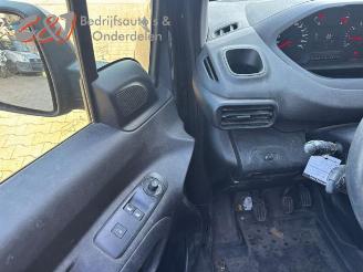 Peugeot Partner Partner (EA//EF/EN/EU), Van, 2018 1.6 BlueHDi 100 picture 16