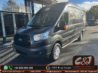 skadebil bedrijf Ford Transit  2015/6