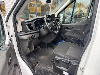 Ford Transit  picture 22