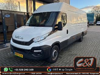 dañado vehículos comerciales Iveco New daily  2017/3