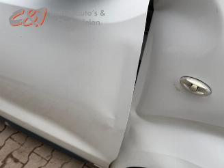 Peugeot Expert Expert (V1/VA/VB/VE/VF/VT/VY), Van, 2016 2.0 Blue HDi 120 16V picture 17