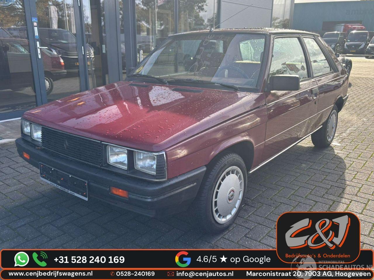 Renault 11 