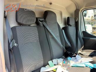 Renault Master Master III (MA/MB/MC/MD/MH/MF/MG/MH), Van, 2010 2.3 dCi 135 16V FWD picture 17