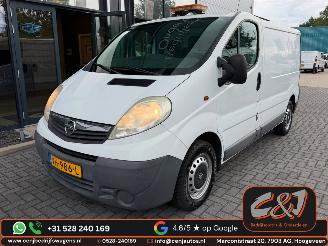voitures fourgonnettes/vécules utilitaires Opel Vivaro  2014/3
