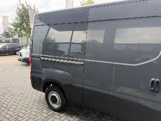 Iveco Daily  picture 10