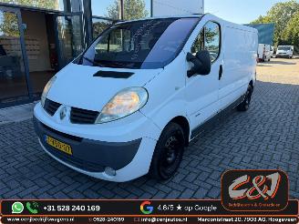 Renault Trafic  picture 1