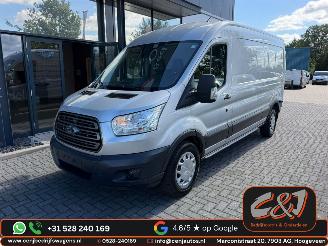 skadebil bedrijf Ford Transit  2017/9