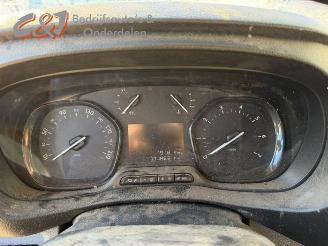 Peugeot Expert Expert (V1/VA/VB/VE/VF/VT/VY), Van, 2016 2.0 Blue HDi 180 16V picture 21