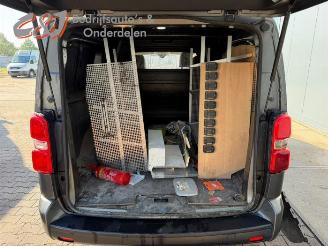 Peugeot Expert Expert (V1/VA/VB/VE/VF/VT/VY), Van, 2016 2.0 Blue HDi 180 16V picture 17