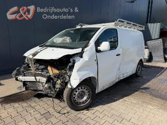 Salvage car Citroën Jumpy Jumpy, Van, 2016 2.0 Blue HDI 150 2018/5