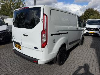Ford Transit Custom  picture 8