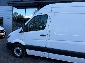 Mercedes Sprinter  picture 3