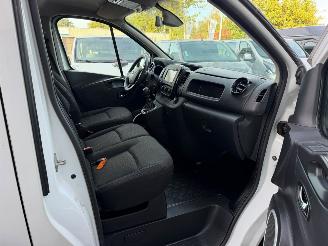 Opel Vivaro  picture 25